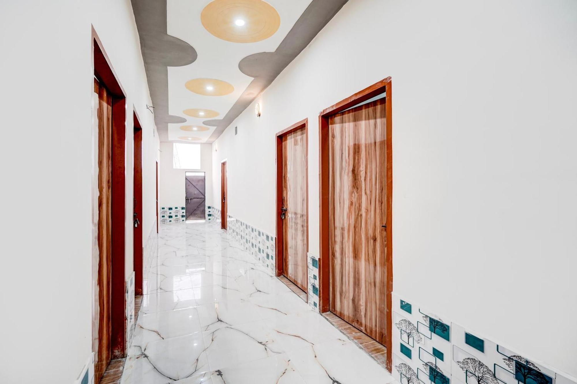Hotel O Golden Bird Noida Dış mekan fotoğraf